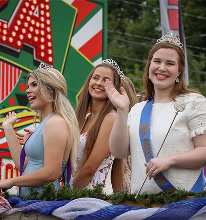 The Queens of The Fair